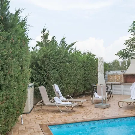Beautiful 5 Star Holiday In A Prime Location In Paralimni, Book Early To Secure Your Dates, Paralimni 1242 Protaras