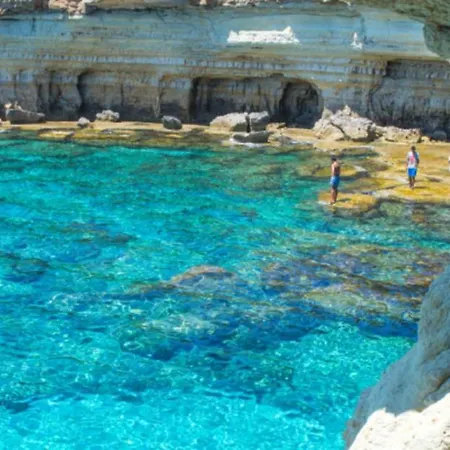 Beautiful 5 Star Holiday In A Prime Location In Paralimni, Book Early To Secure Your Dates, Paralimni 1242 Villa Protaras