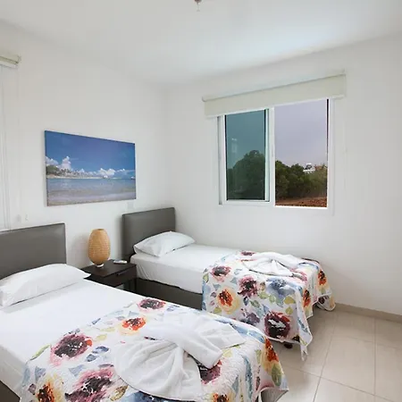 Beautiful 5 Star Holiday In A Prime Location In Paralimni, Book Early To Secure Your Dates, Paralimni 1242